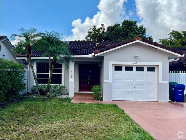 Building Photo - 14340 SW 102nd St Rental