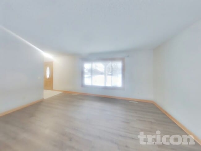 Photo - 4845 Orleans Ln N