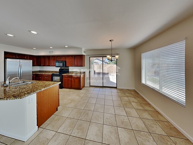 Photo - 2619 W Bartlett Way