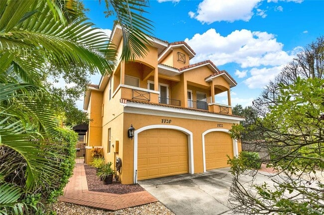 Photo - 1120 Aragon Ave