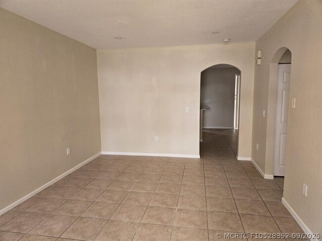 Photo - 8433 SW 25th Ct