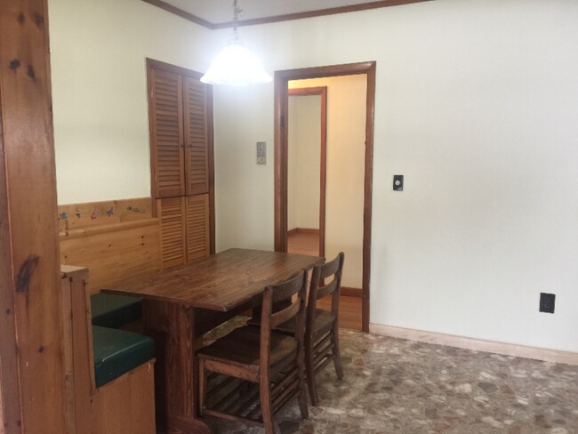 Photo - 230 State St