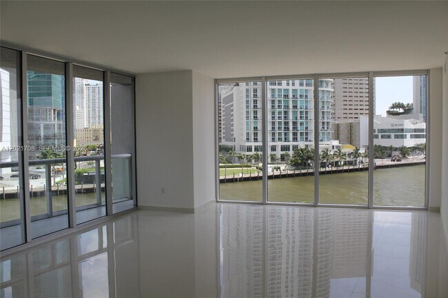Photo - 465 Brickell Ave Unit 502