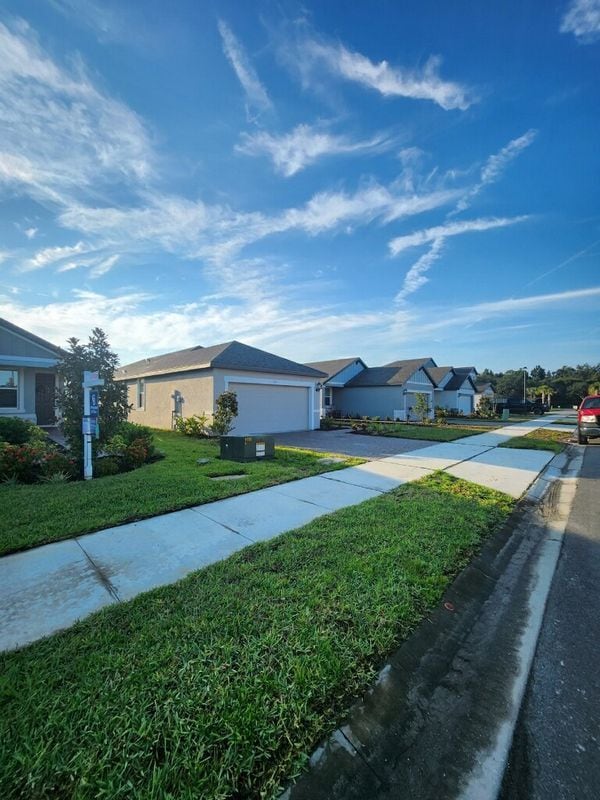 Photo - 112 Links Ter Blvd