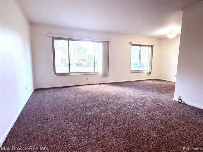 Photo - 1245 Derby Rd Unit 4