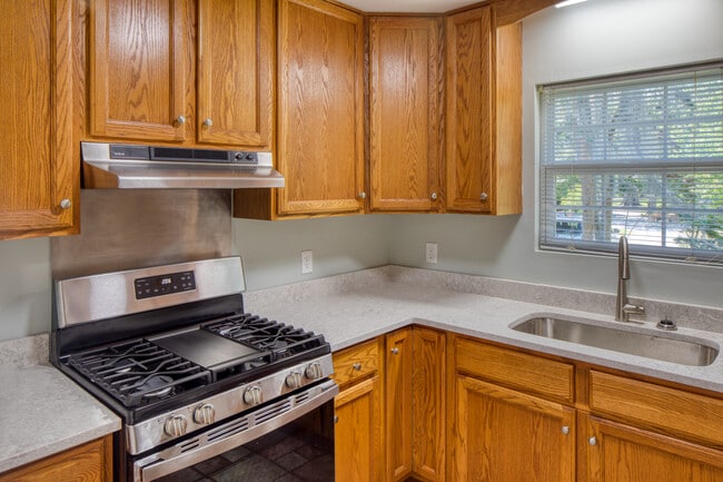 Photo - 9 Morningside Dr