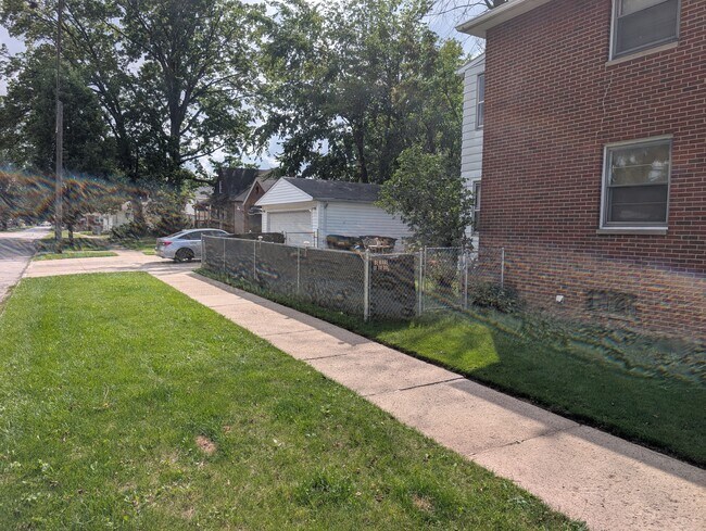Photo - 2403 Brookview Blvd