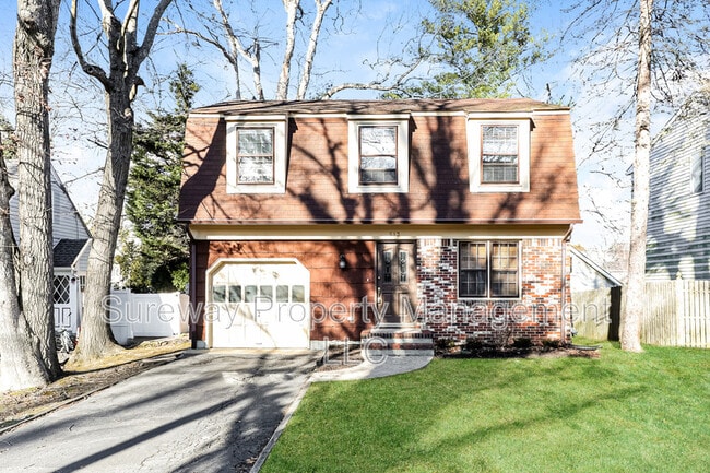 Building Photo - 513 Glenmere Ave