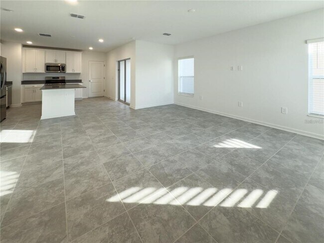 Photo - 6343 Blissful St