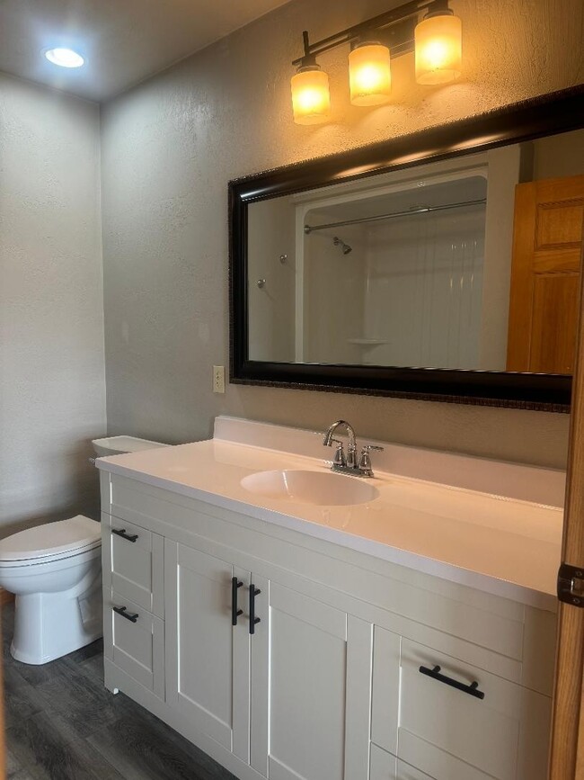 Photo - 2173 Hillington Dr