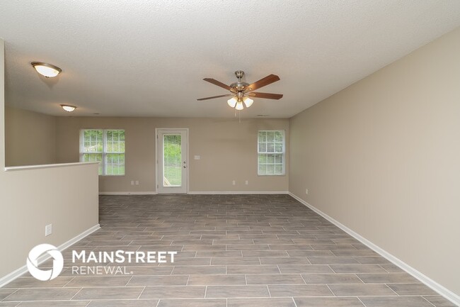 Photo - 3027 Canterbury Park Dr