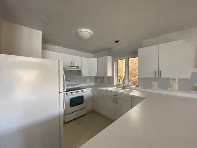 Photo - 2 Bedroom Duplex For Rent In Hood River Unit 418