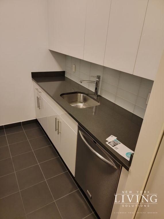 Photo - 0 bedroom in New York NY 11109 Unit 506