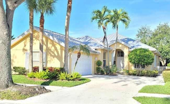 Photo - 2871 SW Brighton Way