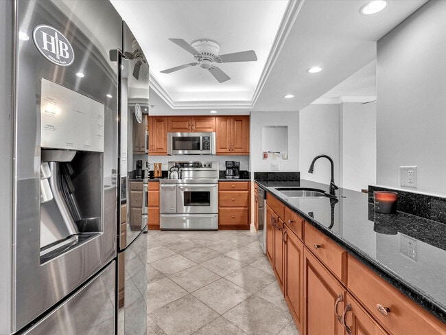 Photo - 1150 Hillsboro Mile Unit 204