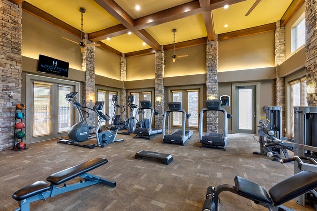 Hickory Point Apartments