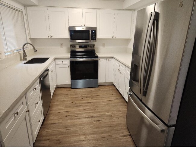 Photo - 3380 SE 1st St