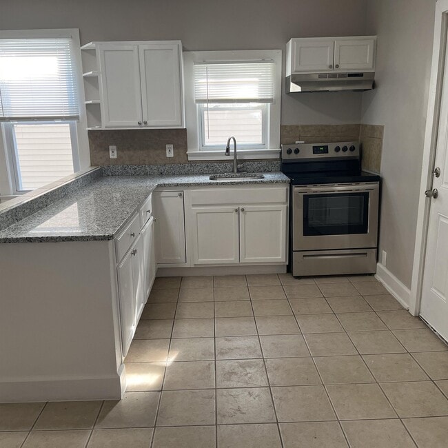 Photo - 3410 W 46th St