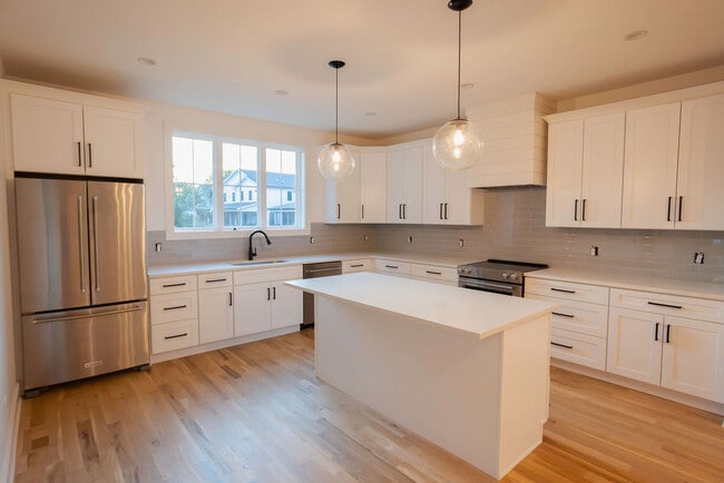 Photo - 1000 Camilla Caldwell Ln