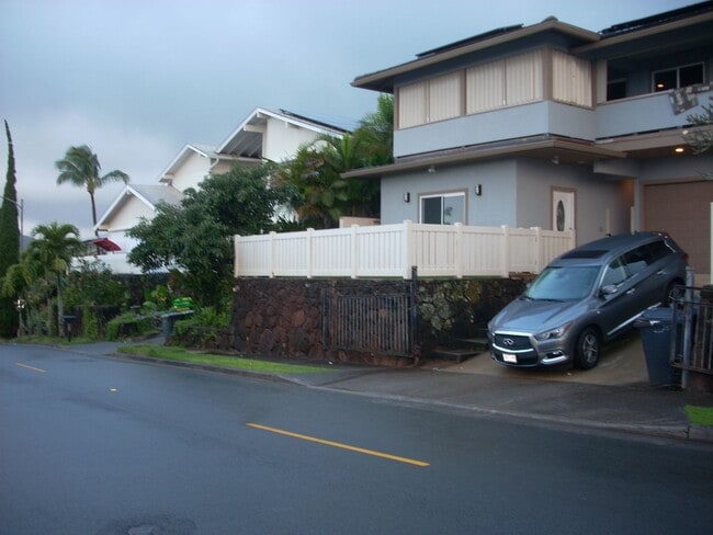 Halekoa Drive 1/1 - Halekoa Drive 1/1 House