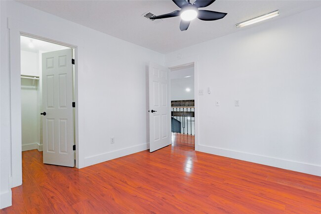 Building Photo - 2902 Misty Park Dr