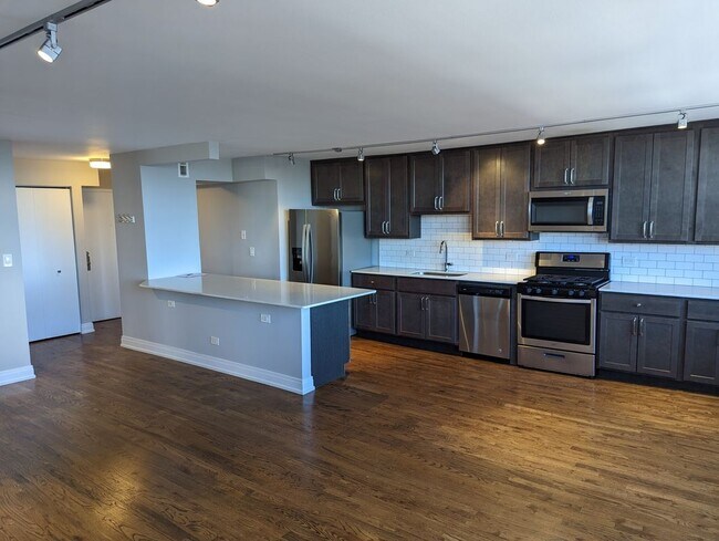 Photo - 6401 N Sheridan Rd Unit 1-0508