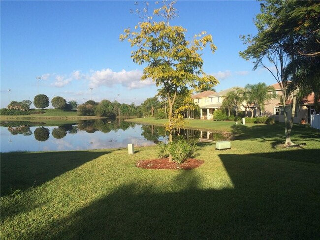 Photo - 673 Conservation Dr
