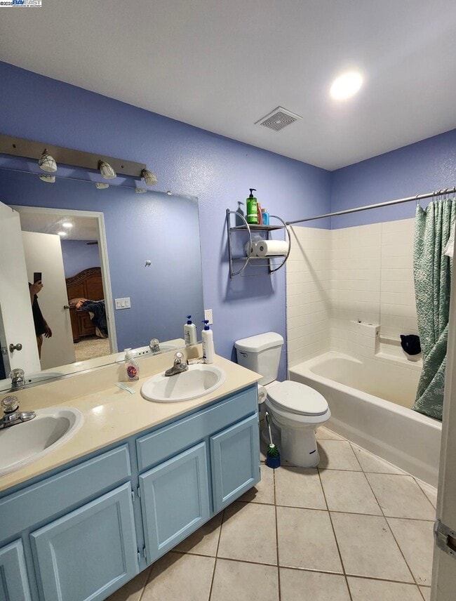 Photo - 1547 Parkside Ct