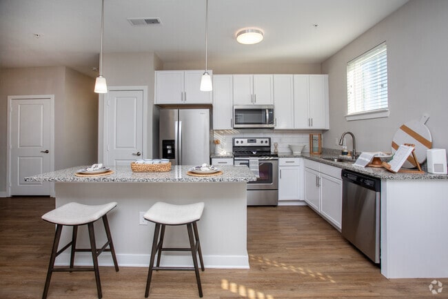 2BR,2BA-1,246 SF