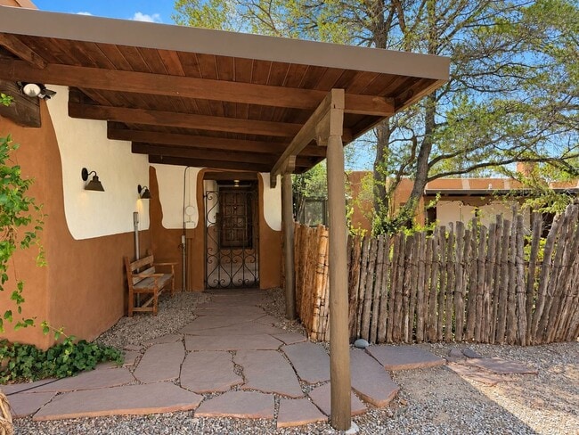 Photo - 641 Garcia St
