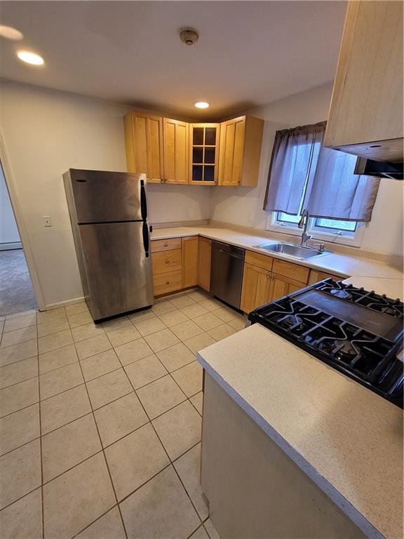 341 Ave Condo Unit 3R Condo for Rent in Warren, RI