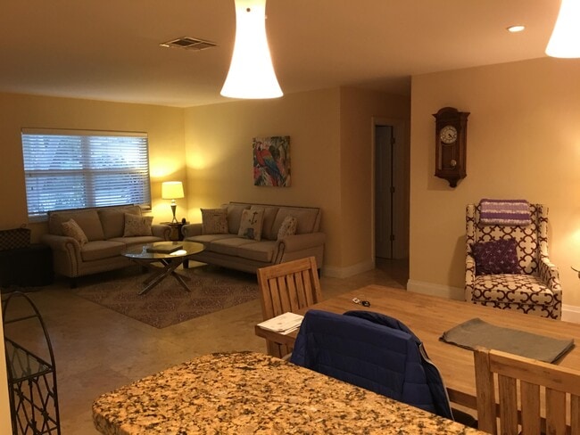 Photo - 1700 NW 36th Ct