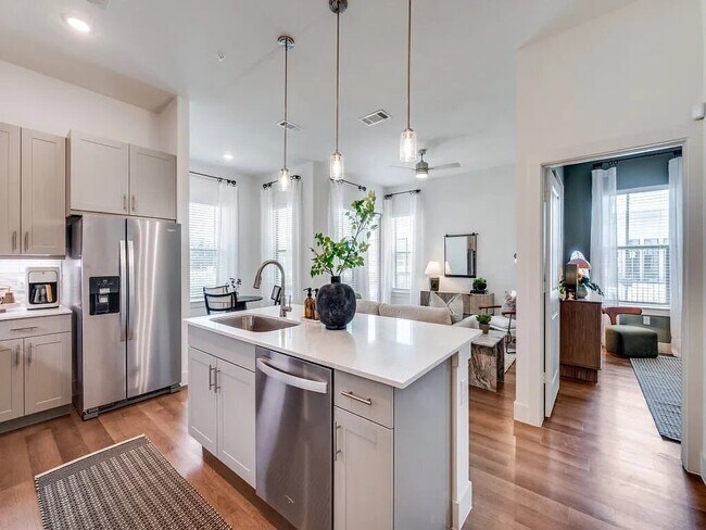 Photo - 8100 Brewer Blvd Unit 4227