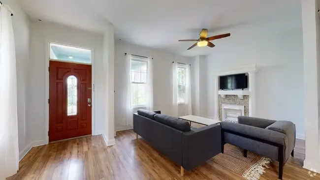 Building Photo - 439 Park Rd NW Rental