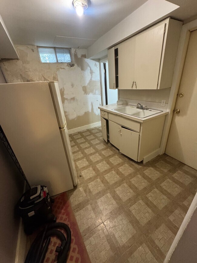 136 N 31st Ave Unit 4