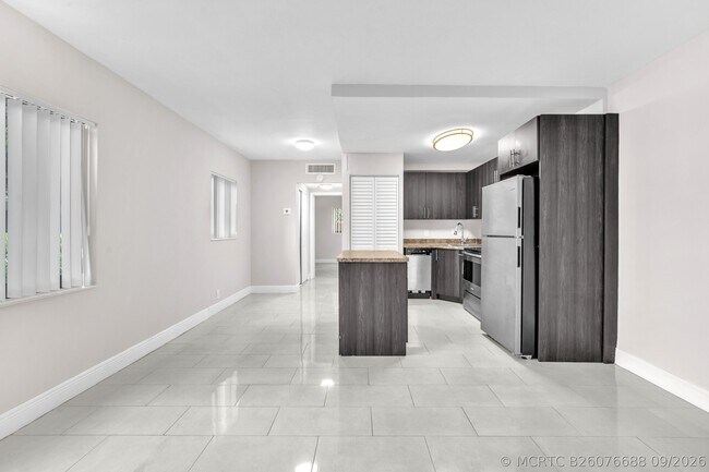 520 NE 45th St