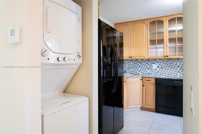 Photo - 1494 Springside Dr