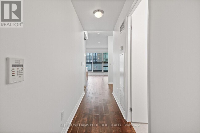 Photo - 220 Victoria St Unité 1002