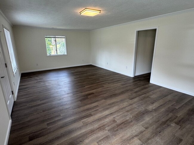 Photo - Newly renovated 2 Bedroom 2.5 Bathroom Hom...