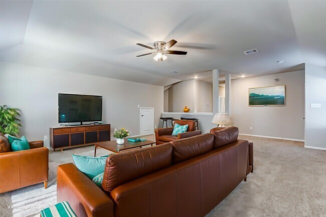 Building Photo - 5311 Sunway Dr