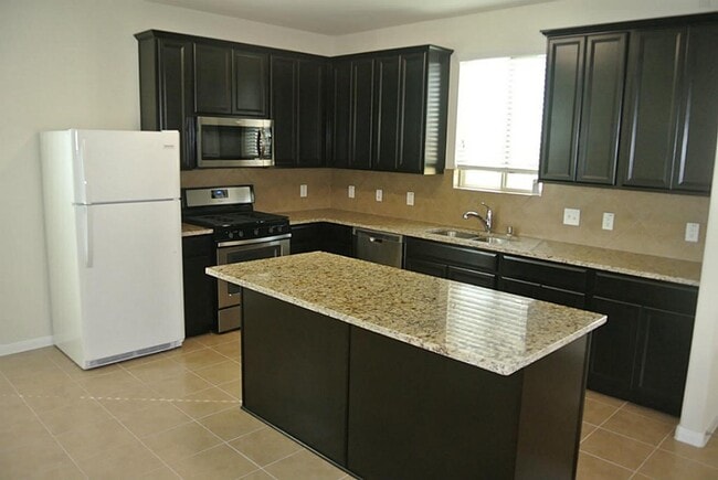 Photo - 2619 Skyview Long Dr