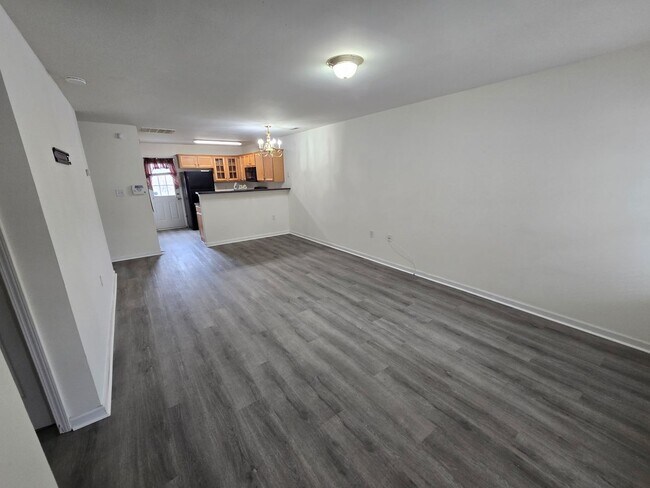 Photo - Welcome to this charming townhome in desirable Brambleton!