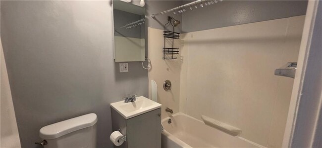 Photo - 74 Watson St Unit 1