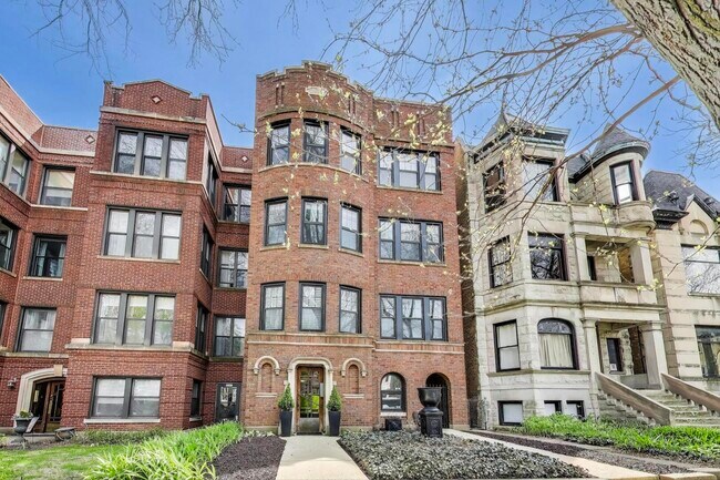 Photo - 1451 W Warner Ave Unidad 2 Rental