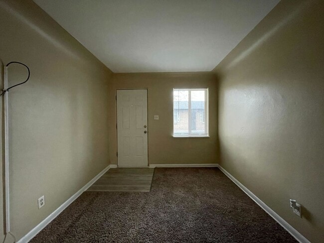 Photo - 1435 Otis St Unit 01