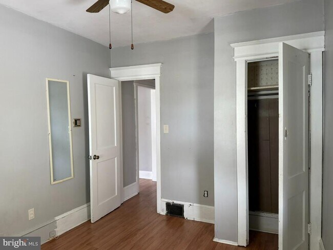 Photo - 132 Homecrest Ave