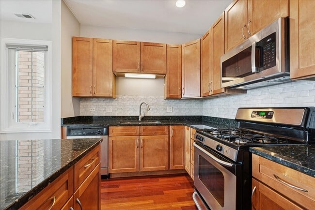 Photo - 2239 N Lister Ave Unit 402