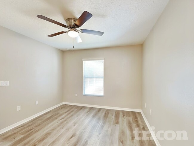 Photo - 1532 Wallace Manor Ave