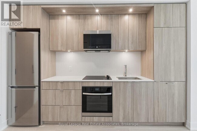 Photo - 25 Cordova Ave Unité 424