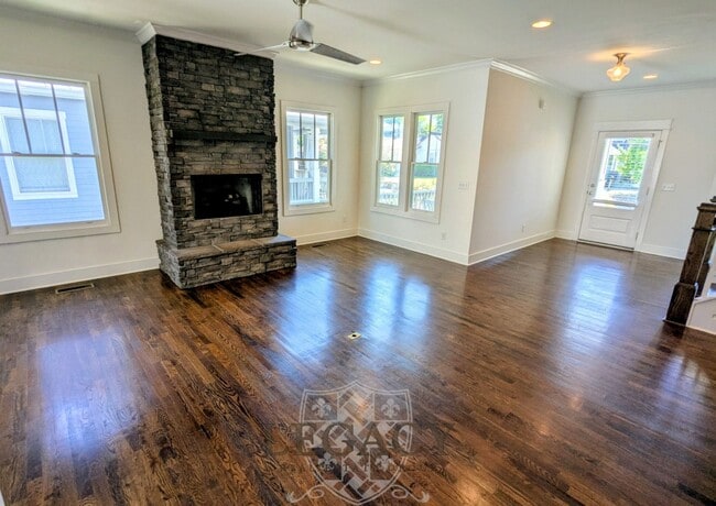 Photo - 1708 4th Ave N